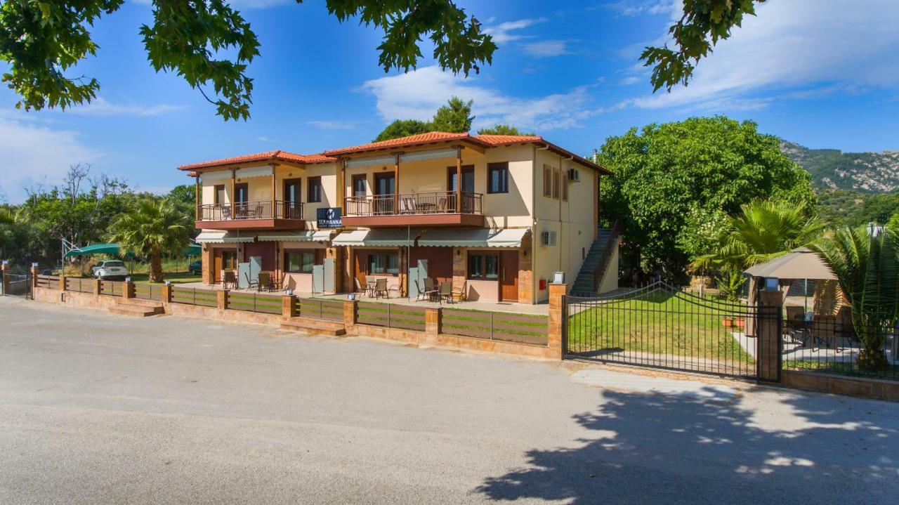 Luxury Apartments Marianna Neos Marmaras Exterior foto