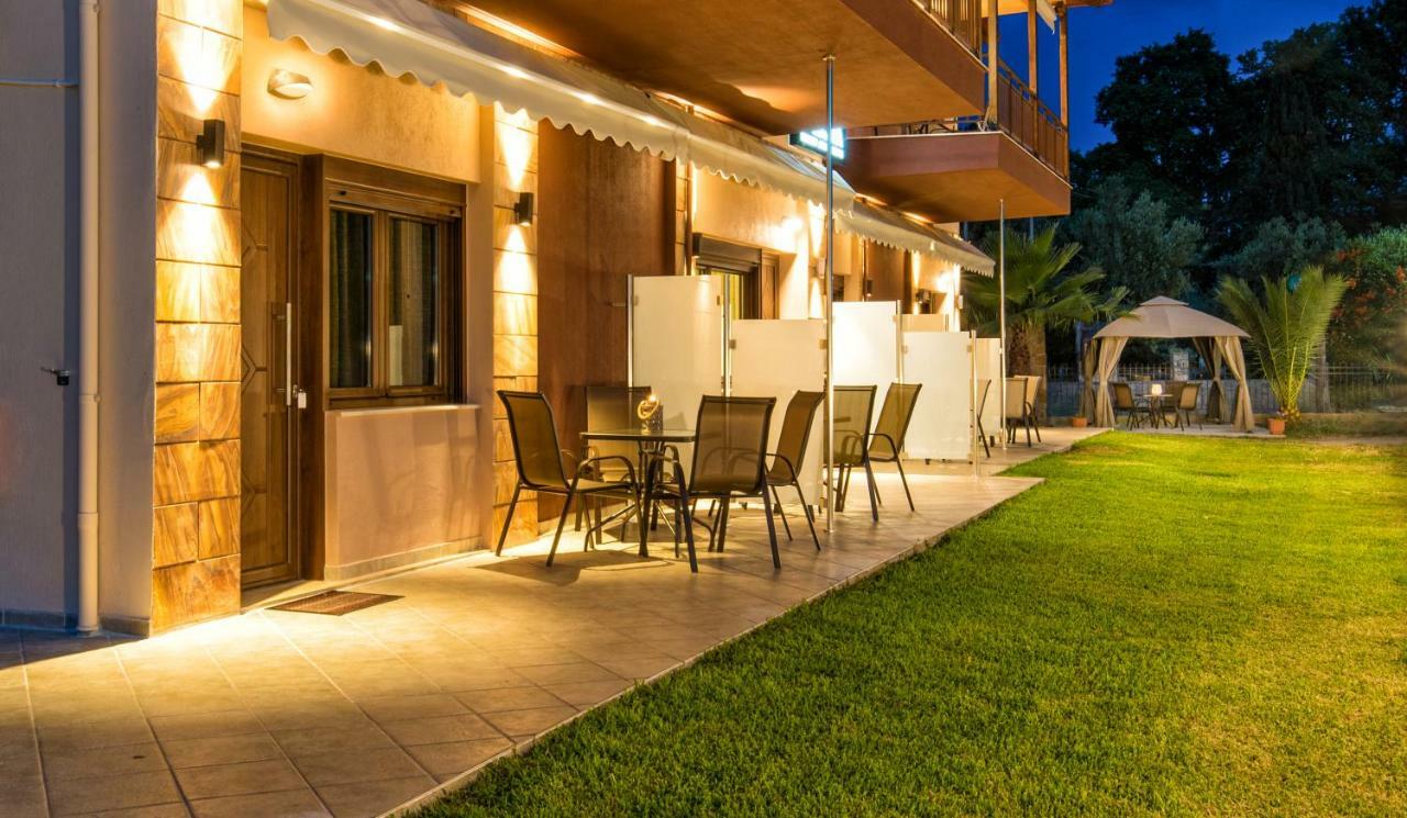 Luxury Apartments Marianna Neos Marmaras Exterior foto