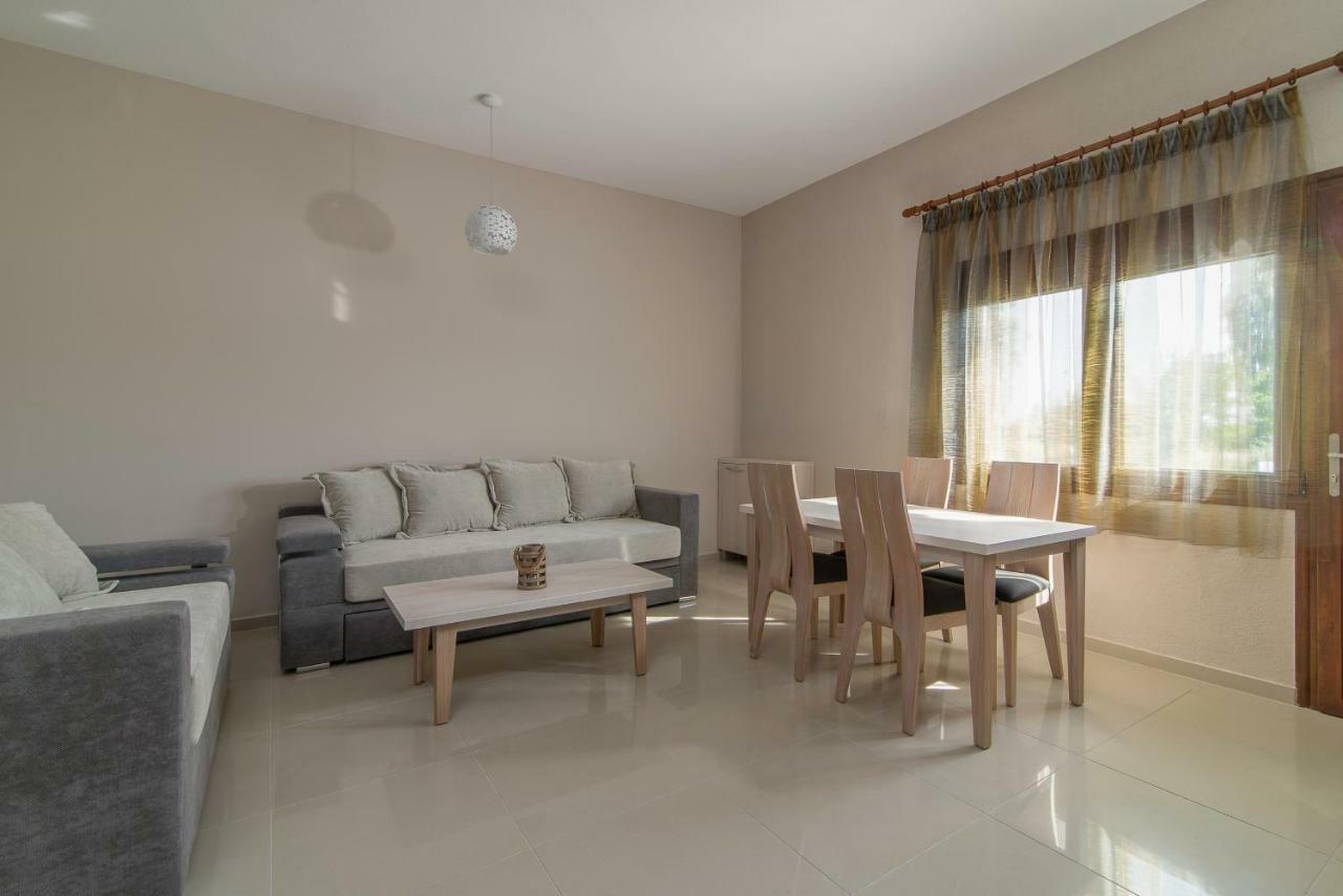 Luxury Apartments Marianna Neos Marmaras Exterior foto