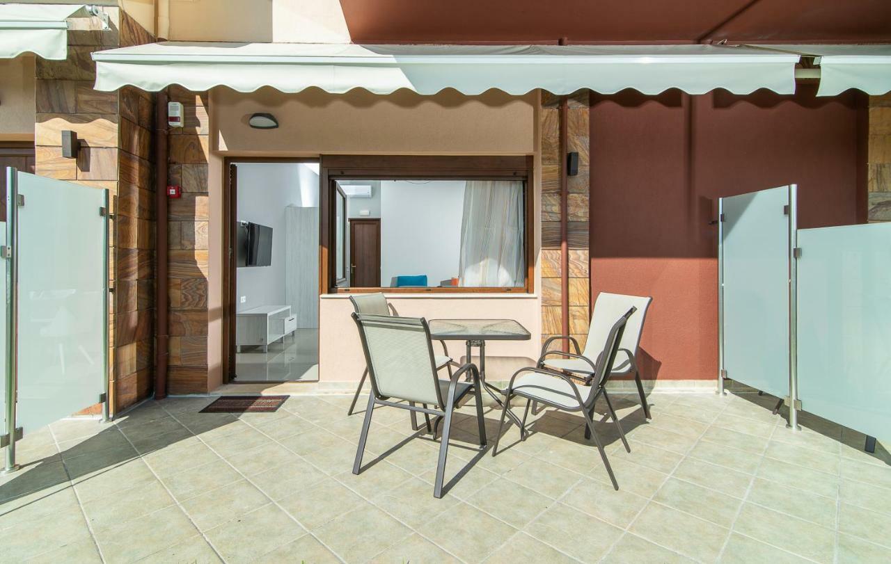 Luxury Apartments Marianna Neos Marmaras Exterior foto
